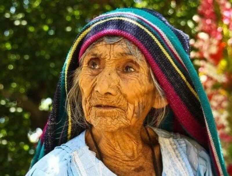 Why Do Some People Live Past 100? What Centenarian DNA Is Revealing About the Genetics of Longevity